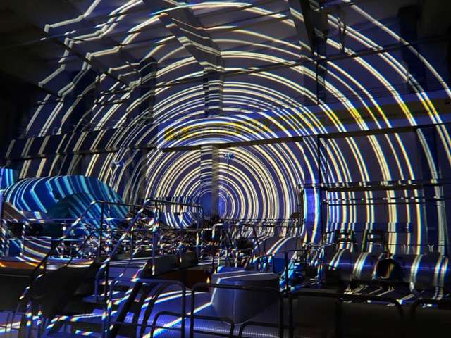 Foto von starskys Großbildprojektion in der Turbinenhalle
