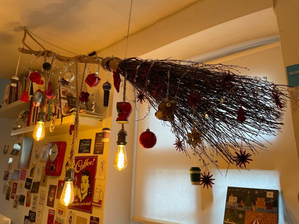 Der geschmückte Reisigbesen, Foto von 2020